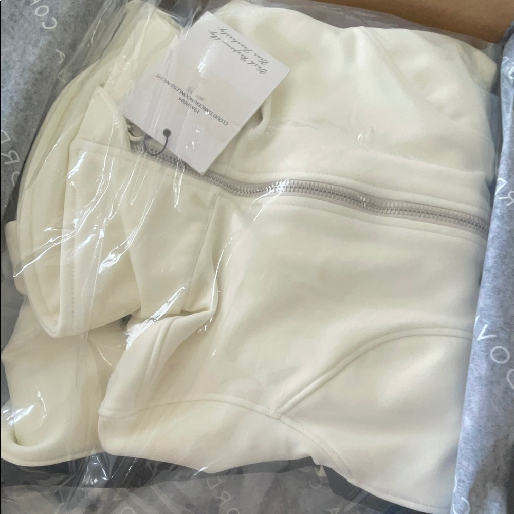 NWT! Cordova Signature Ski Suit! - Picture 7 of 15